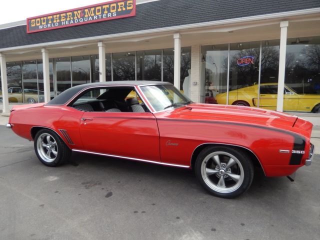 1969 Chevrolet Camaro RS Rally red 350 disc brakes Hounds Tooth 17" wheels 1969 Chevrolet Camaro RS