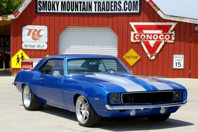 1969 Chevrolet Camaro RS - photo 3