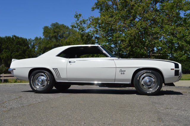 1969 Chevrolet Camaro RS SS - photo 11