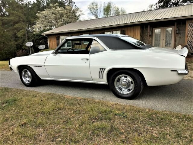 1969 Chevrolet Camaro Rally Sport - photo 2
