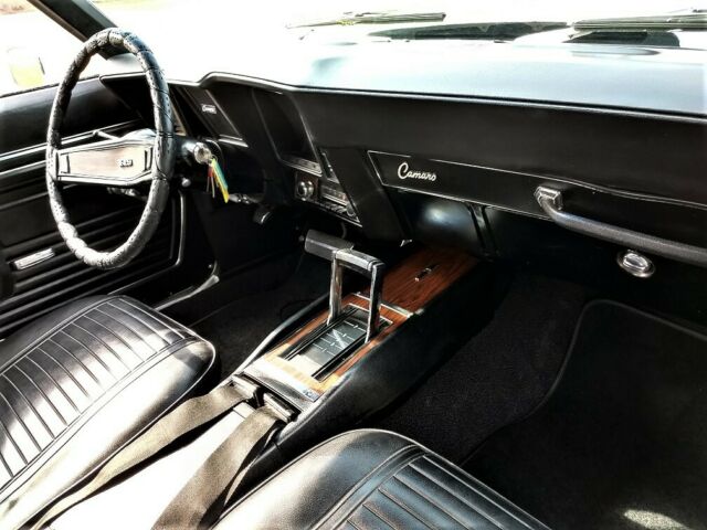 1969 Chevrolet Camaro Rally Sport - photo 4