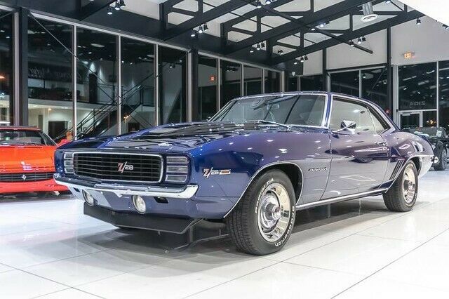 1969 Chevrolet Camaro RS Z28 4-Speed X-33 *#'s Matching Frame Off Resto* - photo 9