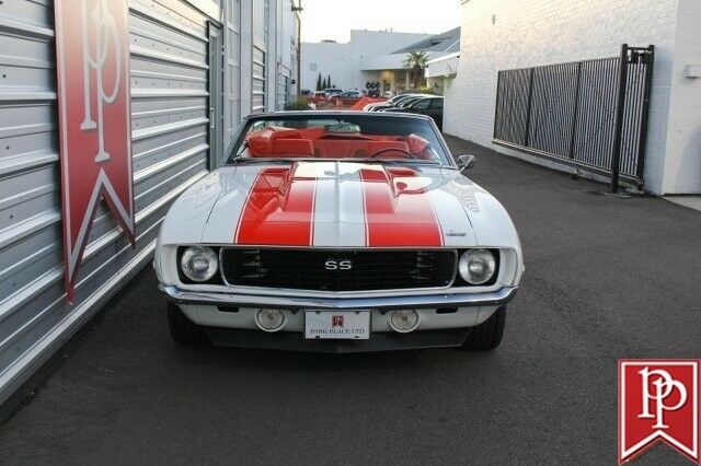 1969 Chevrolet Camaro RS/SS Convertible Z11 Indy Pace Car - photo 8