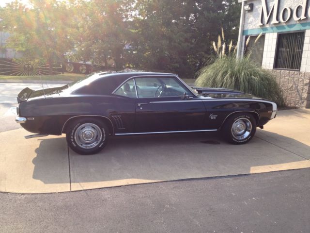 1969 Chevrolet Camaro - photo 2
