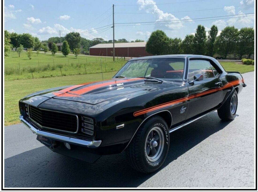 1969 Chevrolet Camaro RS/SS X22 10 10 Tuxedo Black Yenko Clone 1969 Chevrolet Camaro RS/SS