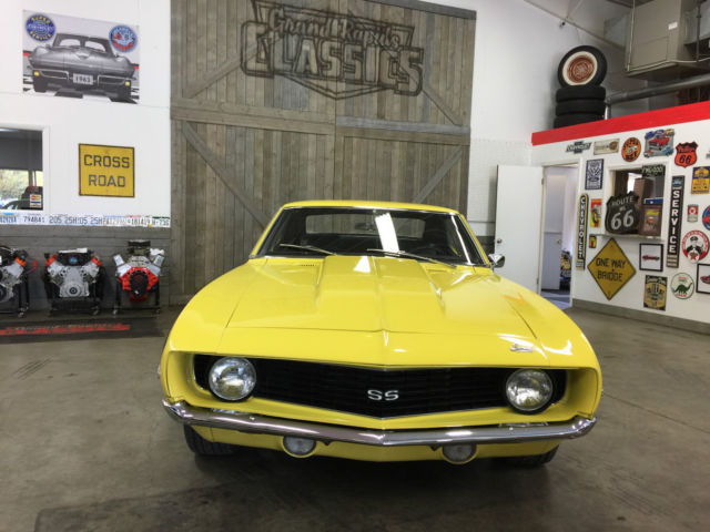1969 Chevrolet Camaro SS 350 - photo 2