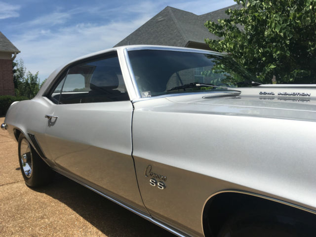 1969 Chevrolet Camaro SS - photo 10