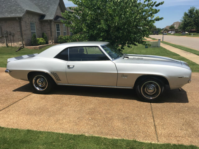 1969 Chevrolet Camaro SS - photo 4