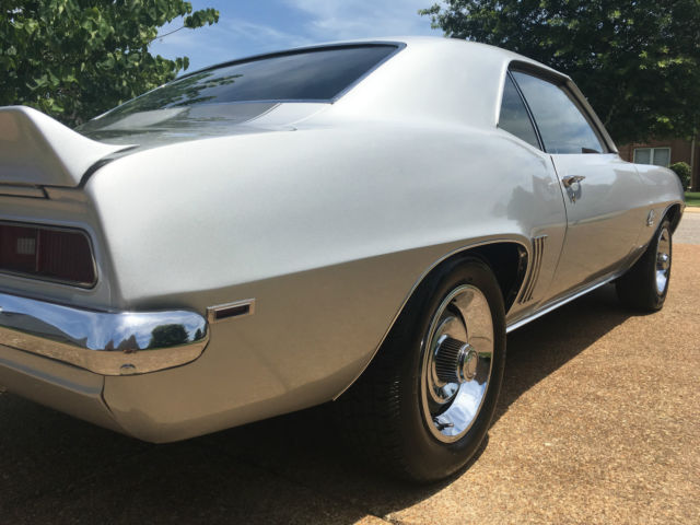 1969 Chevrolet Camaro SS - photo 9