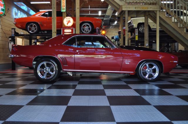 1969 Chevrolet Camaro SS 396 468 4-Speed Restomod MUST SELL! NO RESERVE! - photo 12