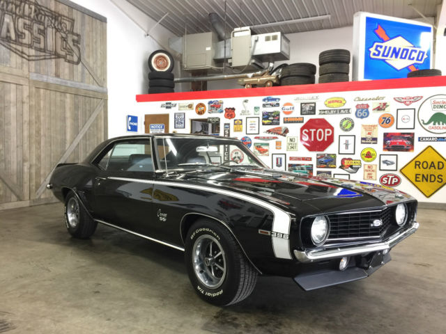 1969 Chevrolet Camaro SS 396/375HP X22 D80 4-Speed - photo 3