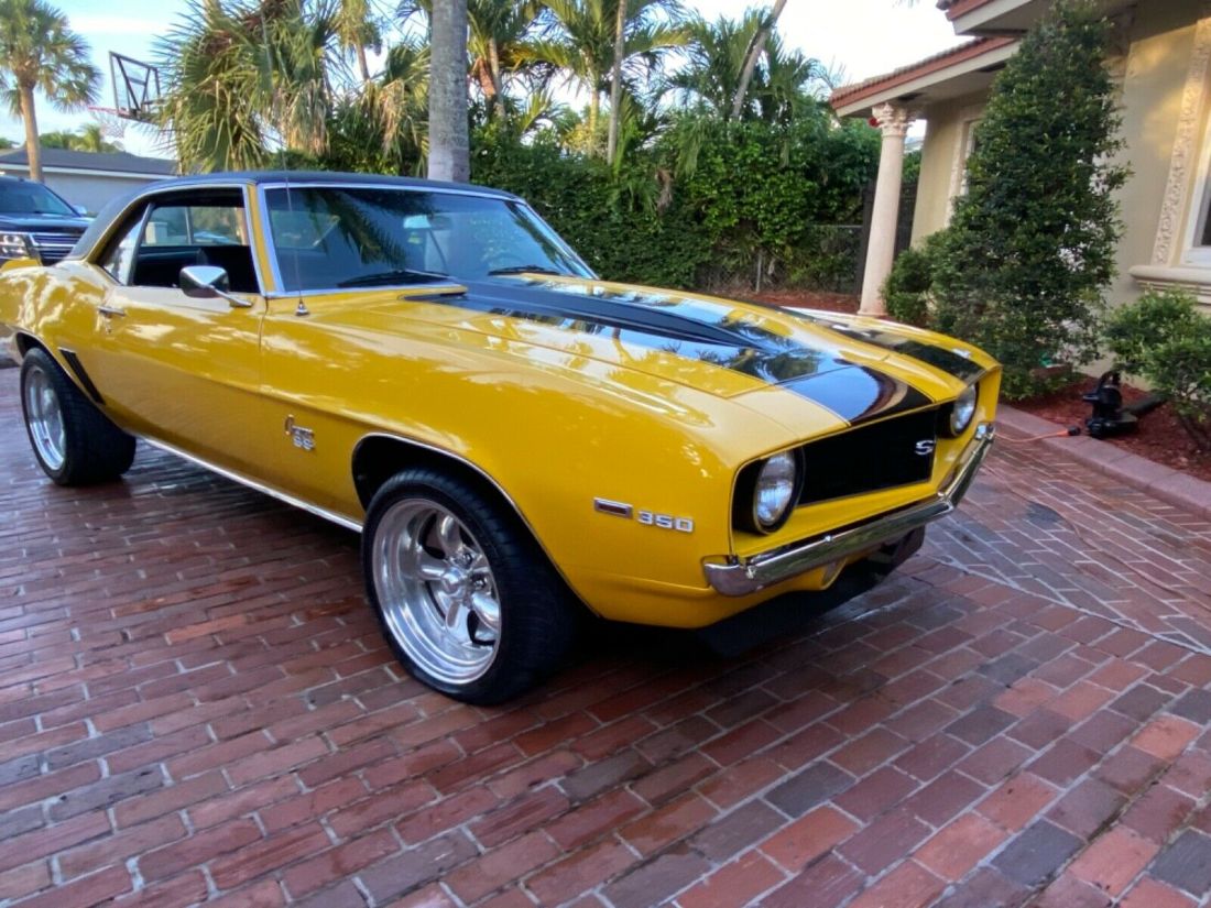 1969 CHEVROLET CAMARO SS 4 SPEED WITH A/C LIKE NEW IN AND OUT OFFERS?? CALL NOW 1969 Chevrolet Camaro