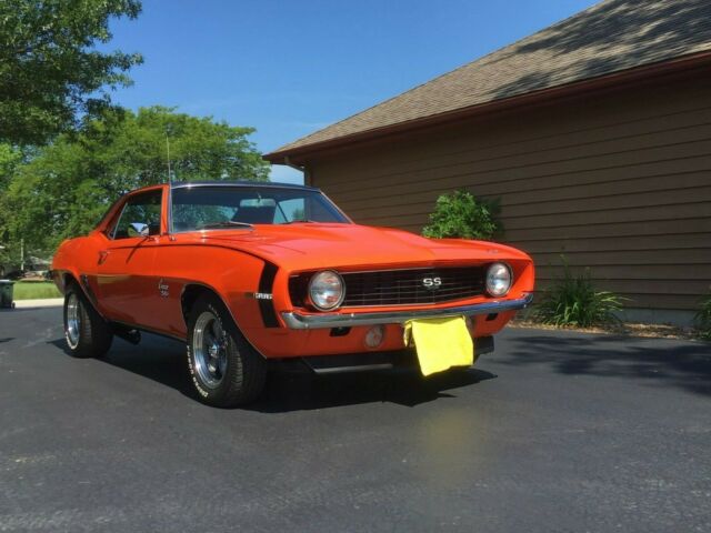 1969 Chevrolet Camaro SS - photo 2