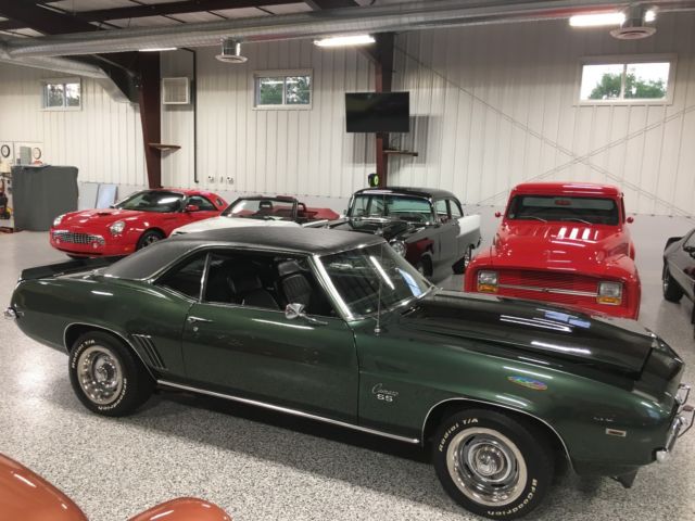 1969 Chevrolet Camaro SS - photo 2