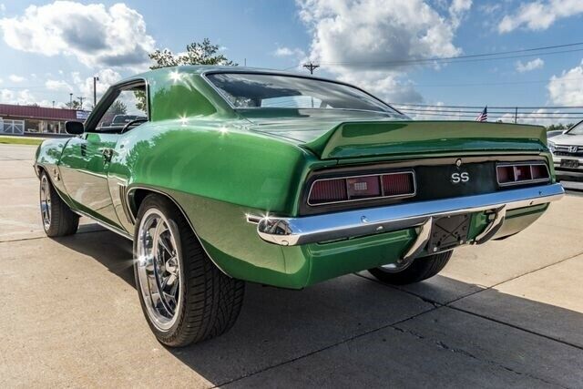 1969 Chevrolet Camaro RS/SS Clone - photo 7