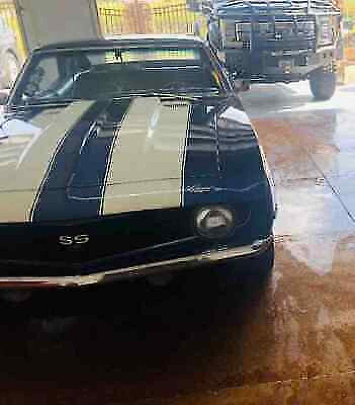 1969 Chevrolet Camaro SS Blue RWD Automatic 1969 Chevrolet Camaro SS
