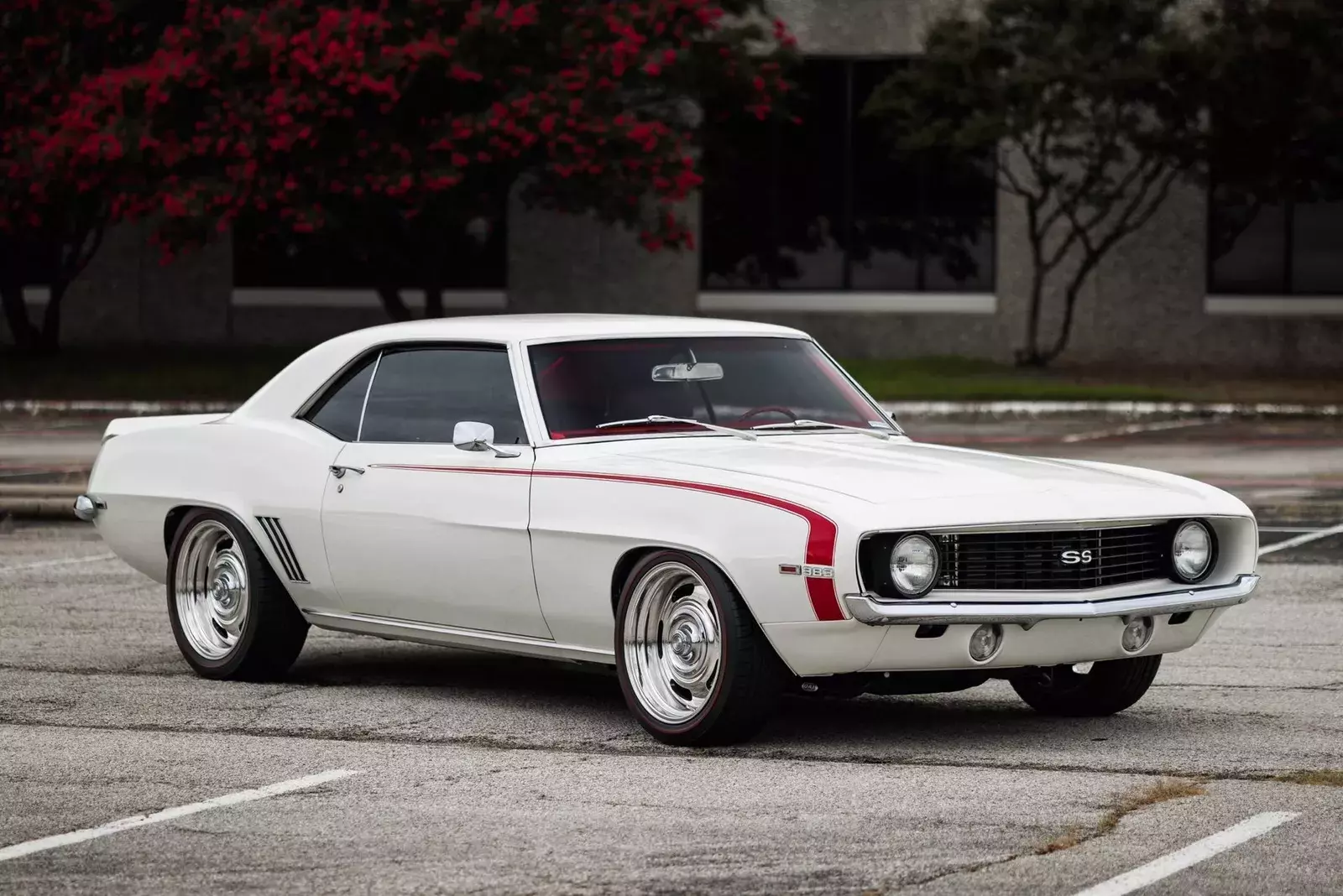 1969 Chevrolet Camaro SS - Blueprinted 383 Custom Restored Restomod - photo 9