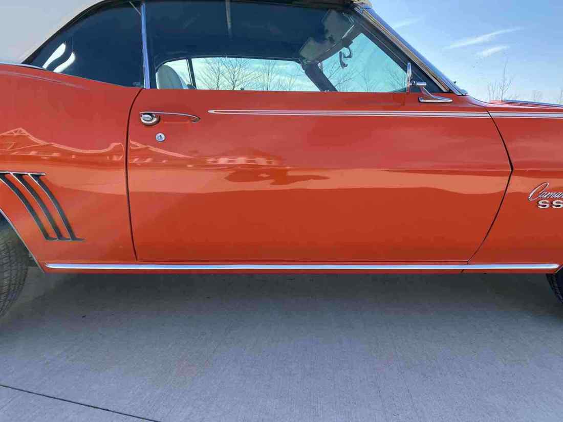 1969 Chevrolet Camaro SS - photo 10