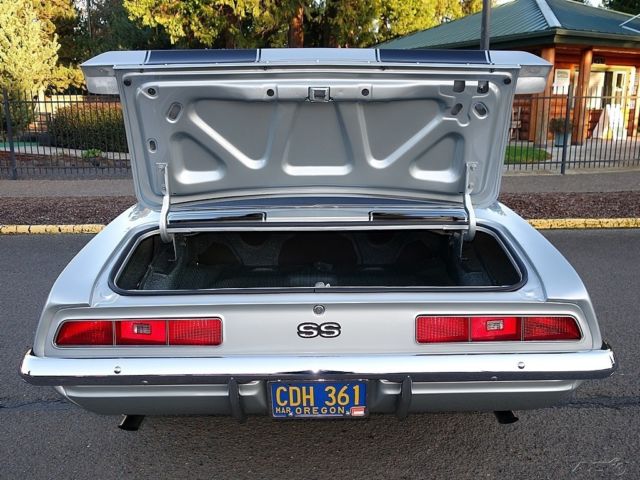 1969 Chevrolet Camaro SS - photo 12