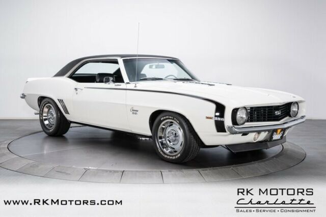 1969 Chevrolet Camaro SS - photo 10