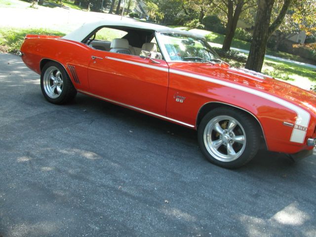 1969 Chevrolet Camaro SS factory code X11, paint code 72- hugger orange 1969 Chevrolet Camaro SS-Trim X11-Factory Code 72-Hugger Orange Conv