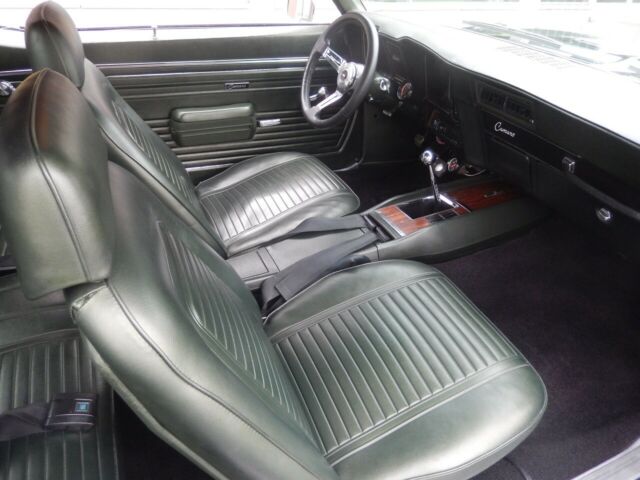 1969 Chevrolet Camaro - photo 13