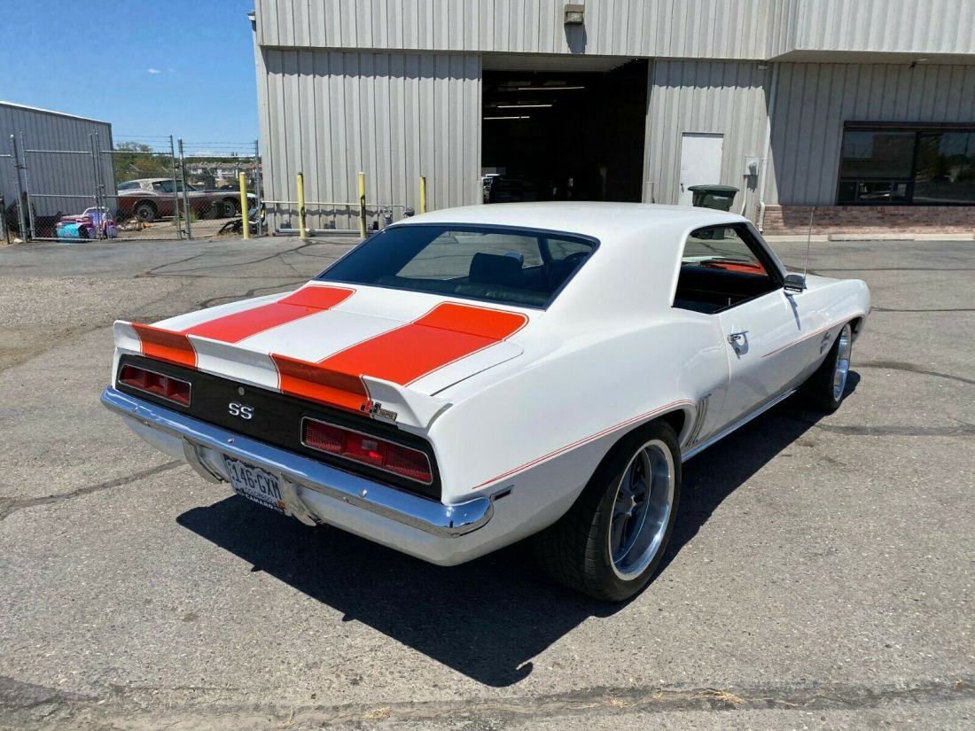 1969 Chevrolet Camaro - photo 13