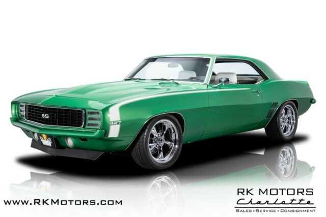 1969 Chevrolet Camaro SS Rallye Green Hardtop ZZ 427 V8 4 Speed Manual 1969 Chevrolet Camaro SS