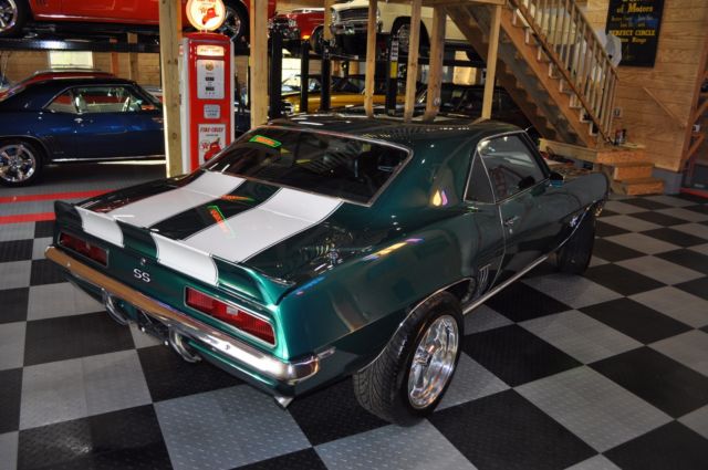 1969 Chevrolet Camaro SS Restomod 383 5-Speed MUST SELL! NO RESERVE! - photo 12