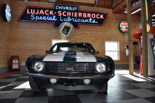 1969 Chevrolet Camaro SS Restomod 383 5-Speed MUST SELL! NO RESERVE! - photo 5