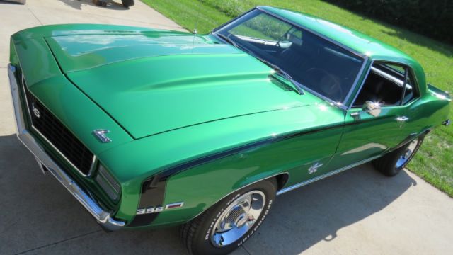 1969 Chevrolet Camaro SS RS - photo 11
