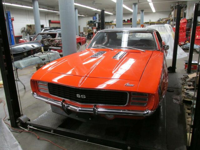1969 Chevrolet Camaro RS SS - photo 2