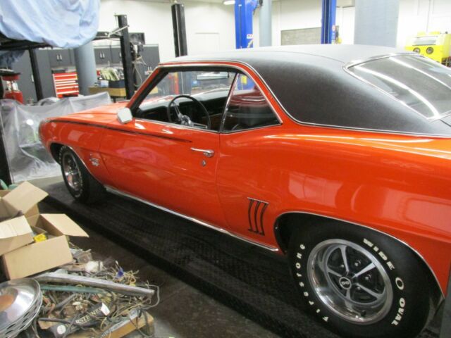 1969 Chevrolet Camaro RS SS - photo 8