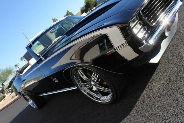 1969 Chevrolet Camaro SS/RS Convertible - photo 11