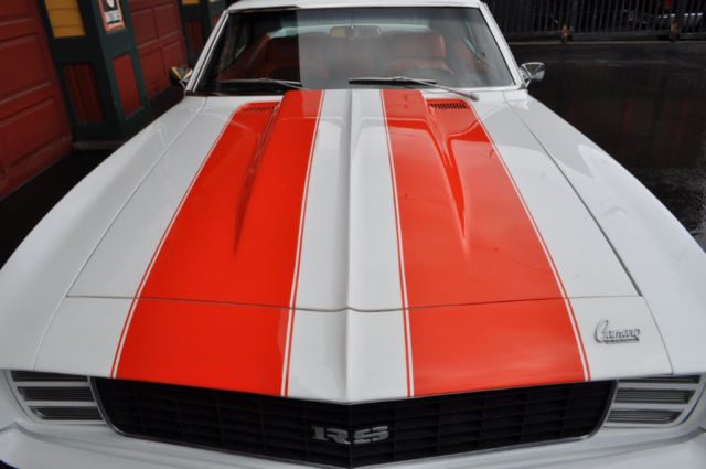 1969 Chevrolet Camaro SSRS White/Hugger Orange Stripes Houndstooth Inter - photo 11