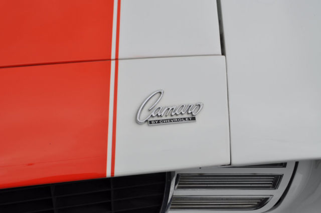 1969 Chevrolet Camaro SSRS White/Hugger Orange Stripes Houndstooth Inter - photo 12