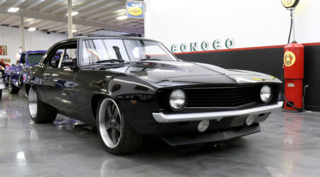 1969 Chevrolet Camaro ULTIMATE RESTOMOD 819 HP 6SPD FULL FRAME OVER 350K - photo 11