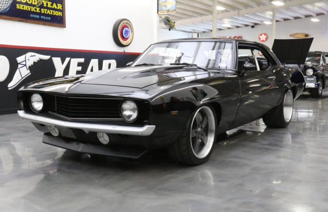 1969 Chevrolet Camaro ULTIMATE RESTOMOD 819 HP 6SPD FULL FRAME OVER 350K - photo 2