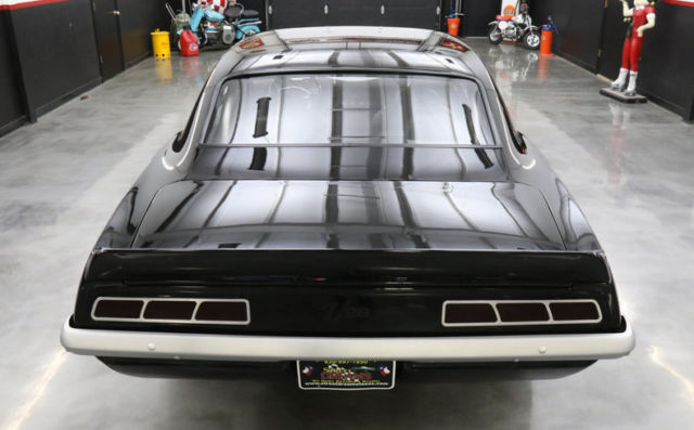 1969 Chevrolet Camaro ULTIMATE RESTOMOD 819 HP 6SPD FULL FRAME OVER 350K - photo 6
