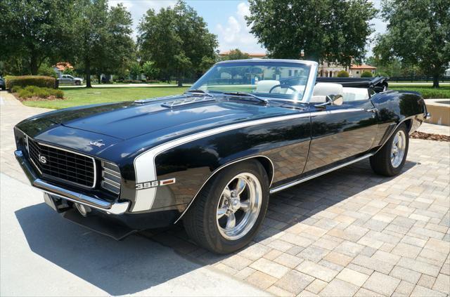 1969 Chevrolet Camaro RS SS - photo 9