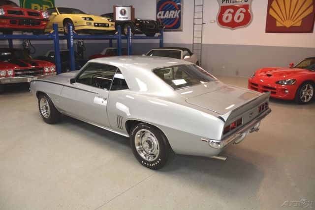 1969 Chevrolet Camaro Super Sport X11 SS - photo 10