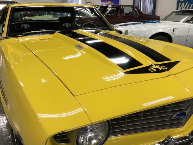 1969 Chevrolet Camaro - photo 3