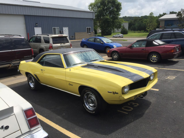 1969 Chevrolet Camaro - photo 10