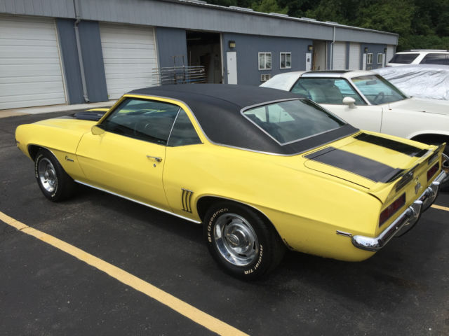 1969 Chevrolet Camaro - photo 9
