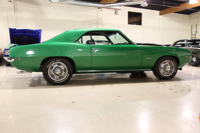 1969 Chevrolet Camaro - photo 12