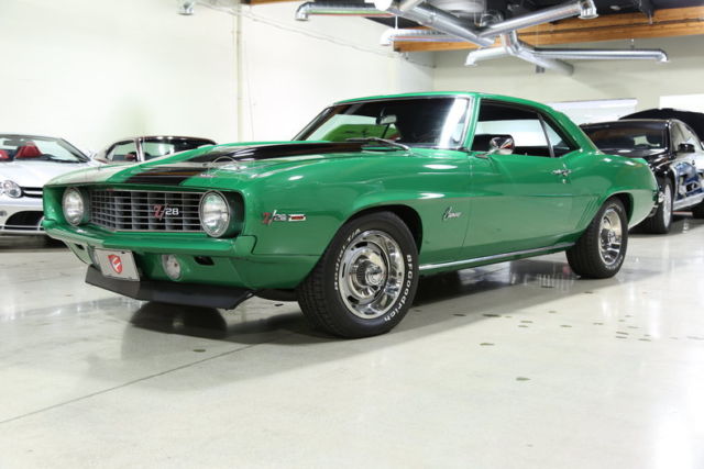 1969 Chevrolet Camaro - photo 2