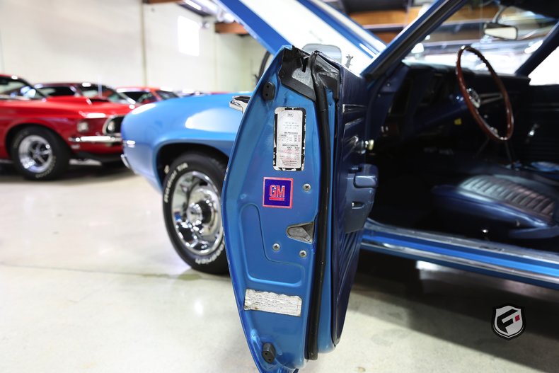 1969 Chevrolet Camaro - photo 12