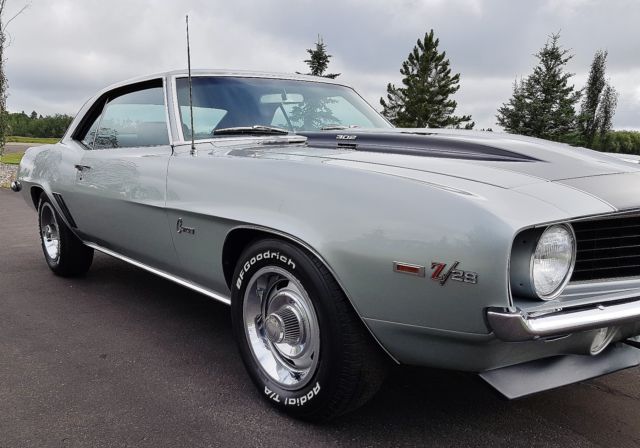 1969 Chevrolet Camaro Z28 - photo 3