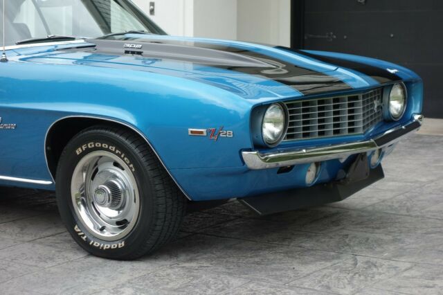 1969 Chevrolet Camaro Z28 - photo 3