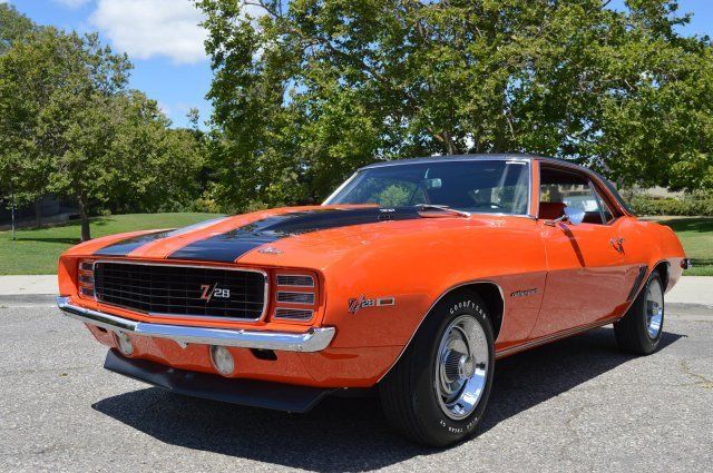 1969 Chevrolet Camaro Z28 DZ302 4 Speed - photo 2